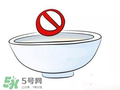 不適合寶寶的輔食有哪些 不合適的輔食有哪些 不適合寶寶的輔食有哪些 不合適的輔食有哪些