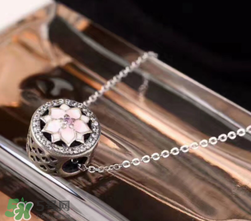 潘多拉2017新品桃花項(xiàng)鏈多少錢？pandora新品桃花項(xiàng)鏈專柜價(jià)格