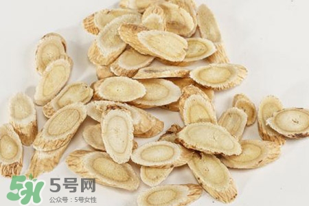 黃芪的營(yíng)養(yǎng)價(jià)值 黃芪的功效與作用 黃芪的營(yíng)養(yǎng)價(jià)值 黃芪的功效與作用