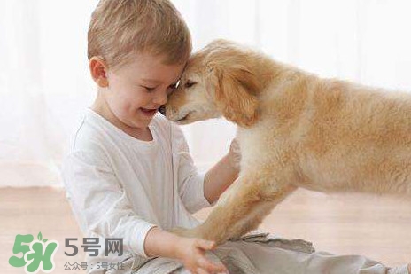 眼睛抽搐是什么引起的？眼睛抽搐怎么回事