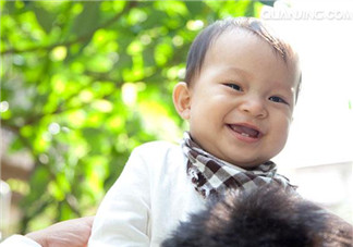 白癜風(fēng)會(huì)遺傳嗎？白癜風(fēng)會(huì)遺傳給下一代嗎？