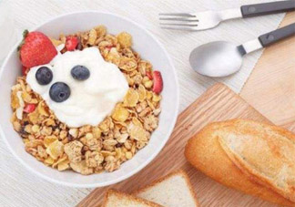 谷蘭諾拉水果谷物麥片怎么吃？谷蘭諾拉水果麥片有幾種吃法？