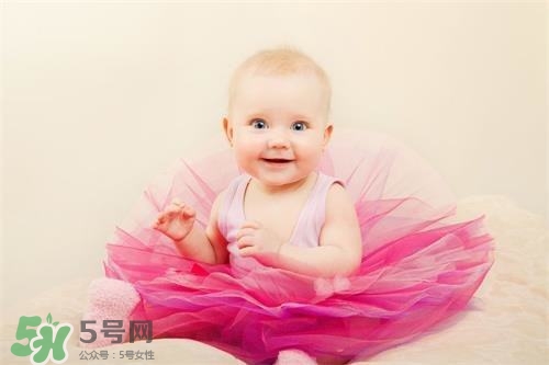 寶寶前鹵門什么時(shí)候閉合 寶寶前鹵門閉合時(shí)間 寶寶前鹵門什么時(shí)候閉合 寶寶前鹵門閉合時(shí)間