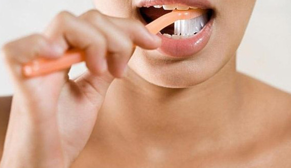 刷牙的時(shí)候惡心干嘔是怎么回事？刷牙時(shí)惡心干嘔是怎么回事