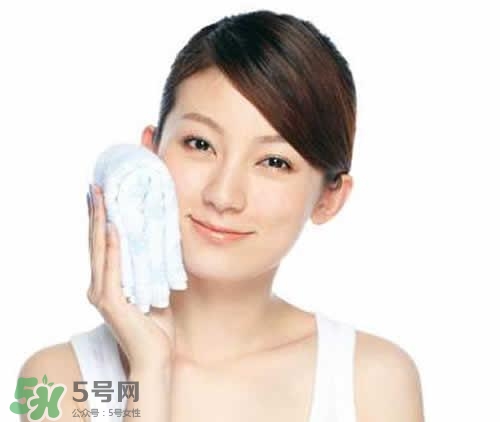 熱毛巾敷臉要幾分鐘？熱毛巾敷臉要多久？
