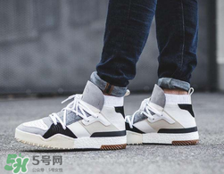 adidas originals aw聯(lián)名最新款多少錢？阿迪達(dá)斯三葉草aw聯(lián)名發(fā)售價(jià)格