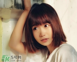 手臂上有很多小黑點是怎么回事_怎么辦 手臂上有很多小黑點是怎么回事_怎么辦