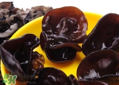 木耳浸泡后可以直接食用嗎?木耳用水泡完能直接吃嗎? 木耳浸泡后可以直接食用嗎?木耳用水泡完能直接吃嗎?