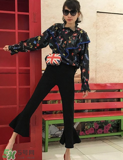 喇叭褲怎么搭配？喇叭褲怎么搭配好看？