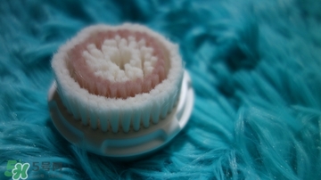 clarisonic洗臉?biāo)⑺㈩^哪種好？科萊麗洗臉?biāo)⑺㈩^怎么裝？