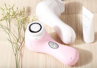 clarisonic洗臉?biāo)⑺㈩^哪種好？科萊麗洗臉?biāo)⑺㈩^怎么裝？