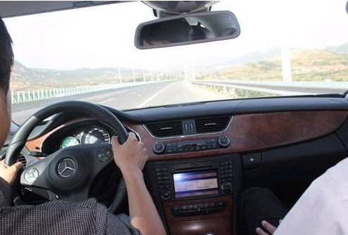 暈車(chē)人可以開(kāi)車(chē)嗎？暈車(chē)人可不可以開(kāi)車(chē)