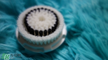 clarisonic洗臉?biāo)⑺㈩^哪種好？科萊麗洗臉?biāo)⑺㈩^怎么裝？