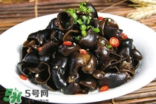 尿酸高可以吃黑木耳嗎？ 尿酸高的能吃木耳嗎？	