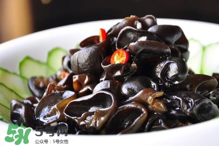 尿酸高可以吃黑木耳嗎？ 尿酸高的能吃木耳嗎？	