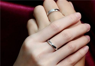 鉑金戒指容易刮花嗎？鉑金戒指刮花了怎么辦？