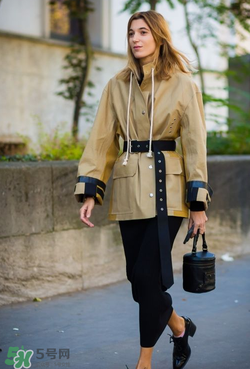 水桶包怎么背好看？水桶包怎么搭配好看？