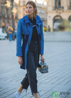 復(fù)古小箱子包包怎么搭配？小箱包怎么搭配好看？