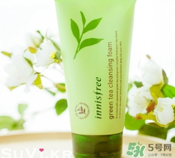 悅詩(shī)風(fēng)吟綠茶洗面奶適合什么膚質(zhì)？悅詩(shī)風(fēng)吟洗面奶適合油性肌膚嗎？