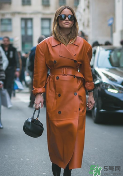 寬肩外套怎么搭配？寬肩外套怎么搭配好看？