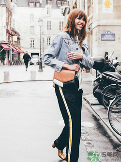 sandro鏈條包正品多少錢？sandro鏈條包專柜價(jià)格