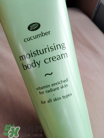 boots小黃瓜洗面奶怎么用？boots小黃瓜洗面奶使用心得