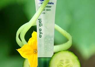 boots小黃瓜眼霜怎么樣？boots小黃瓜眼霜怎么用？