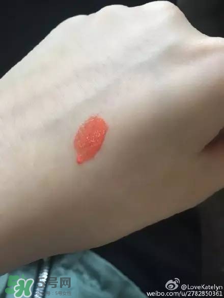 ysl唇釉怎么刻字？ysl唇釉哪里可以刻字？