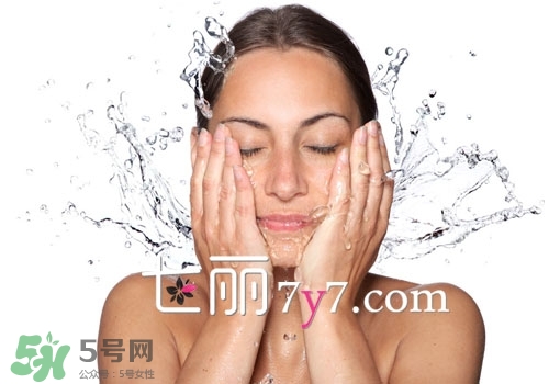 北海道馬油洗面奶怎么樣？loshi北海道馬油洗面奶好用嗎？