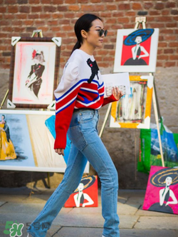 春天穿毛衣怎么搭配？春天穿毛衣怎么搭配好看？