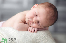 益生菌寶寶多大可以吃？益生菌多大寶寶可以吃？