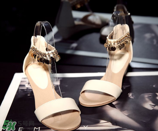 五月份可以穿涼鞋嗎？五月份可以穿涼鞋嗎？