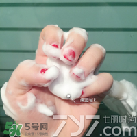 雪肌精洗顏粉和洗顏乳哪個(gè)好？雪肌精洗顏粉和洗顏乳區(qū)別