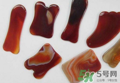 刮痧板什么材質(zhì)的好？刮痧板什么樣的好