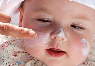 嬰兒濕疹是什么引起的？嬰兒濕疹是什么原因