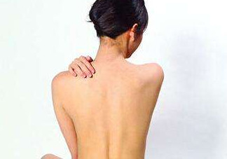 后背長痘怎么辦？后背長痘痘是怎么治