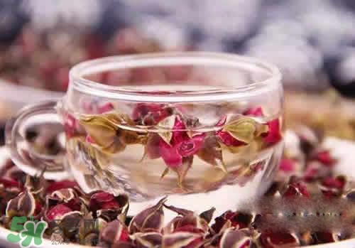 玫瑰水泡面膜怎么樣？玫瑰水怎么泡面膜？