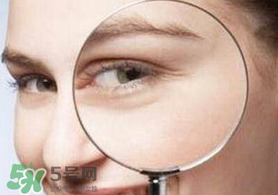 為什么臉上長脂肪粒？臉上長脂肪粒是什么原因