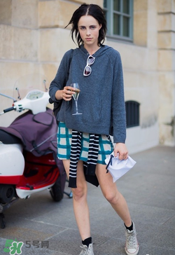 小臟鞋怎么搭配？小臟鞋怎么搭配好看？