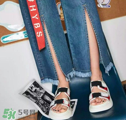 牛仔闊腿褲搭配什么鞋子？闊腿牛仔褲搭配什么鞋子好看？