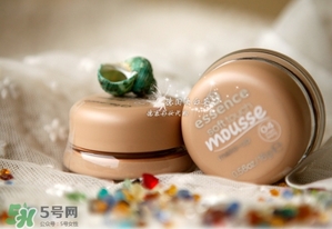 essence慕斯粉底色號試色 essence粉底試色圖 essence慕斯粉底色號試色 essence粉底試色圖