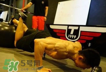 高低肩怎么治療？高低肩怎么鍛煉