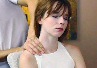 高低肩怎么回事？高低肩怎么形成的