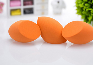 美妝蛋可以涂乳液嗎？美妝蛋怎么涂水乳？