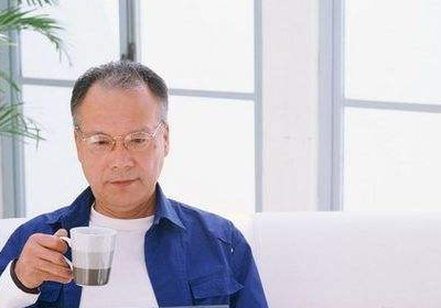 中老年人補(bǔ)鈣什么時間最好？中老年人補(bǔ)鈣注意事項(xiàng)