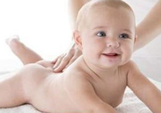 小兒扁桃體發(fā)炎吃什么藥？小兒扁桃體發(fā)炎吃什么消炎藥