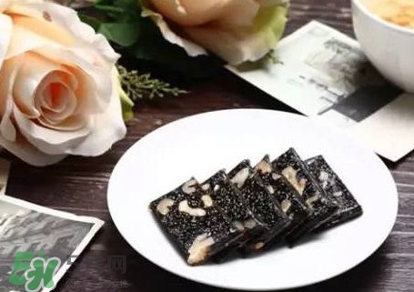 吃阿膠糕有什么好處？阿膠糕的功效與作用