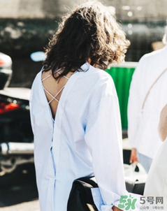 襯衫反著穿好看嗎？襯衫反著穿好不好看？