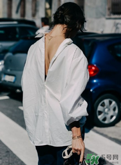 襯衫反著穿好看嗎？襯衫反著穿好不好看？