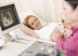 孕婦濕疹能用艾草洗嗎？孕婦濕疹能用艾葉嗎？